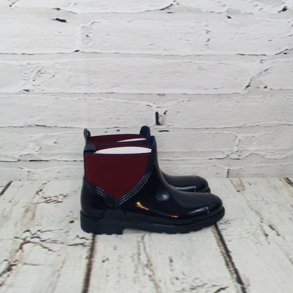 Charter Club Lavanna Rain All Season Booties - Picture 2 of 8